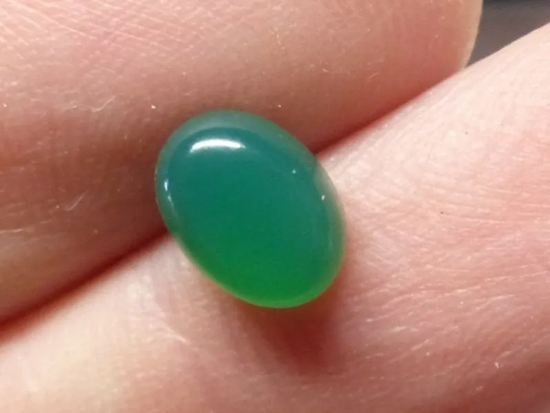 Tradera Ädelstenar<Grön Onyx Cabochon slipad ädelsten sten gemstone healing gem naturligt glitter