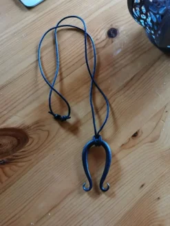 Tradera Halsband<Gruvfrun halsband