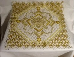 Tradera Gul Duk i Pinnspets^ Hemtextil