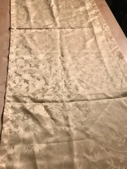 Tradera Gul löpare> Textilier