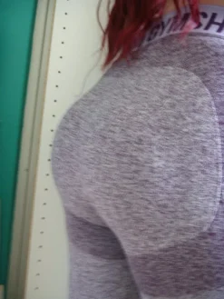 Tradera Löpning<Gymshark lila tights, storlek S