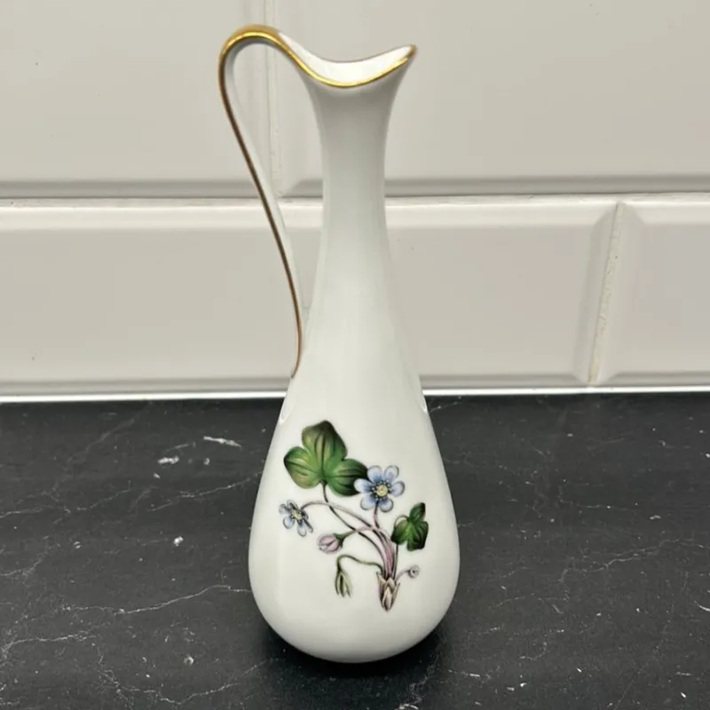 Tradera Hackfors Porslin liten vas> Keramik & Porslin, Svenskt