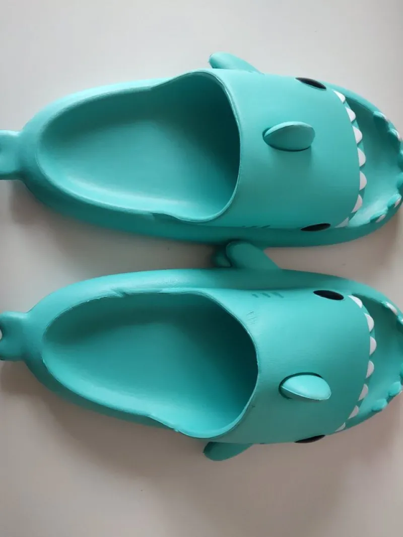 Tradera Övriga Skoprodukter<haj tofflor shark slide herr dam tofflor grön