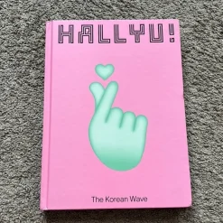 Tradera Hallyu! The Korean Wave / Kultur i Korea / musik, film och mode> Konst & Hantverk