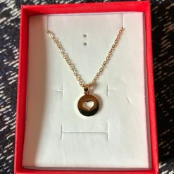 Tradera Halsband<Halsband hjärta