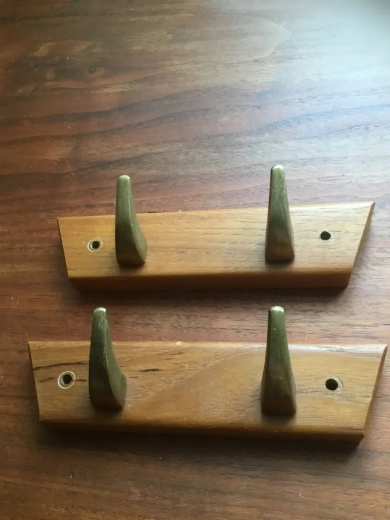 Tradera Handdukshängare Hafa Combino serie 15,5x3,5 ädelträ och mässing knoppar> Krokar, Handtag & Beslag