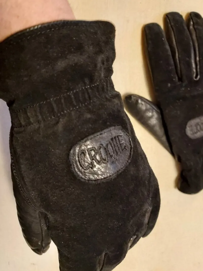 Tradera handskar SVARTA pilefoder SKINN/MOCKA Herr stl. 7,5 = SMALL> Handskar & Vantar