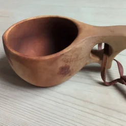 Tradera Handsniden kåsa> Hemslöjd