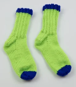 Tradera Handstickade Barnsockor 28-30^ Baby, Barn & Lek