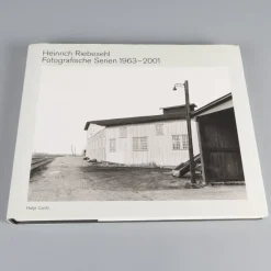 Tradera Heinrich Riebensehl Fotografische Serien 1963-2001 Hatje Cantz Verlag 2004> Fotolitteratur