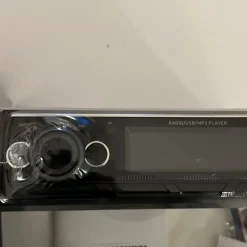 Tradera Helt ny bilstereo^ Bilstereo