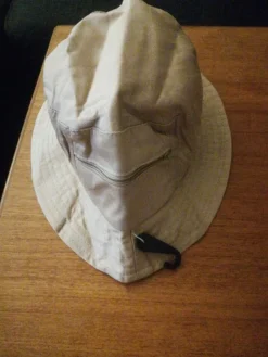 Tradera Helt ny solhatt /fiskehatt(en så en så kallad buckethatt) stl 56> Huvudbonader