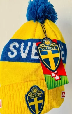 Tradera Fotboll<Helt ny Sverigemössa Svenska fotbollslandslagets mössa SvFF