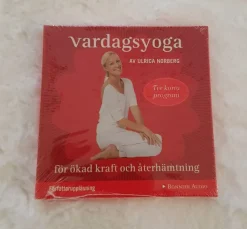 Tradera Yoga<HELT NY Vardagsyoga av Ulrica Norberg (2011)