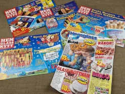 Tradera Priskuranter & Kataloger<HEMGLASS - 5 st REKLAMBLAD från 1985-1997