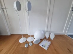 Tradera Högkvalitativt KEF E305 5.1 system med golvstativ – nyskick^ Hemmabio