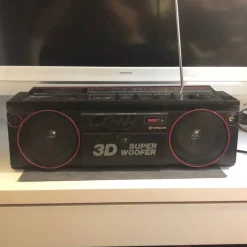 Tradera Hitachi TRK-3D2E Kassettbandspelare med 3D-Woofersystem^ Bärbart