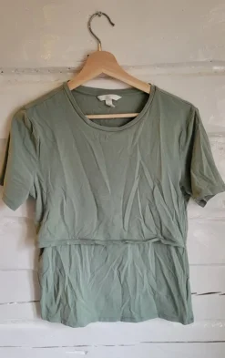 Tradera H&M Mama amnings-tshirt, Storlek L^ Mammakläder