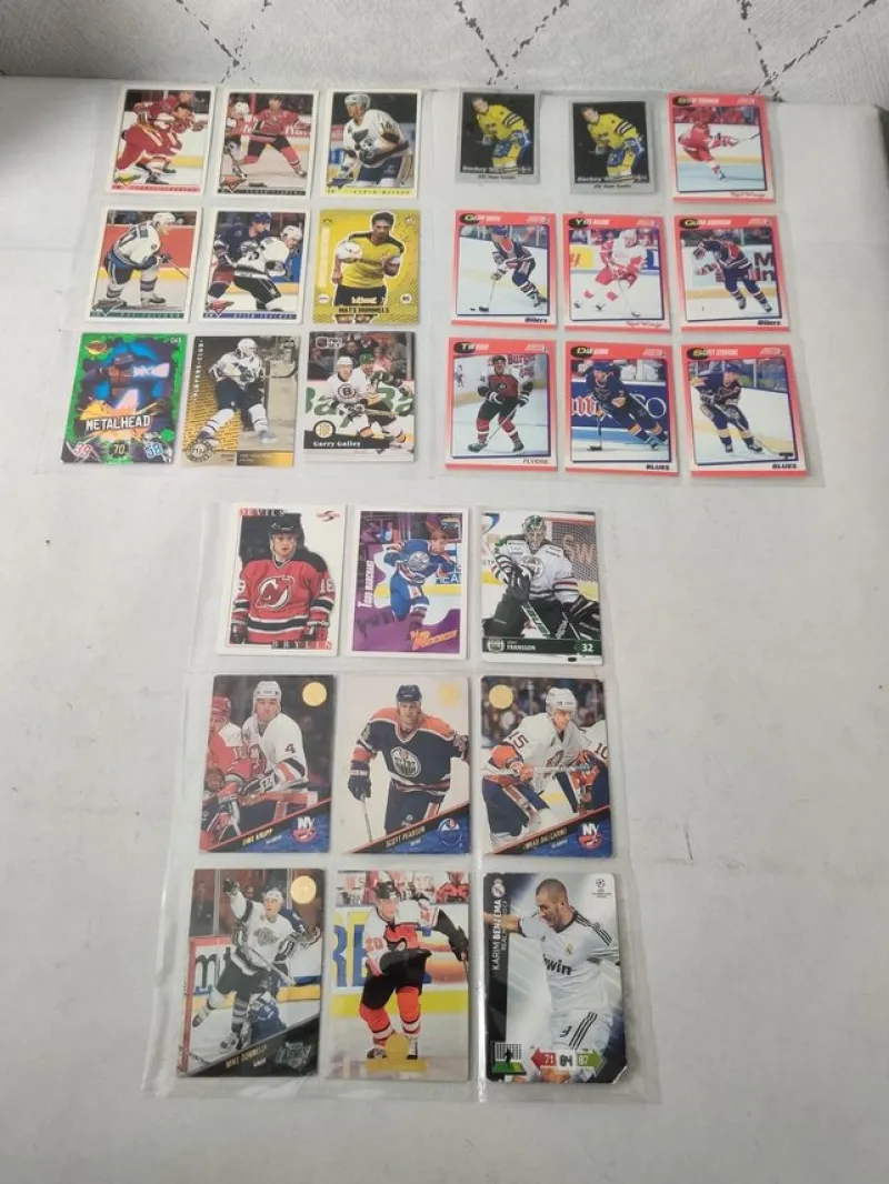 Tradera Varupartier<Hockeykort 29st