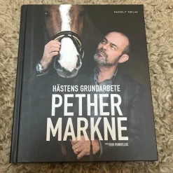 Tradera Hästens grundarbete - Pether Markne> Husdjursböcker