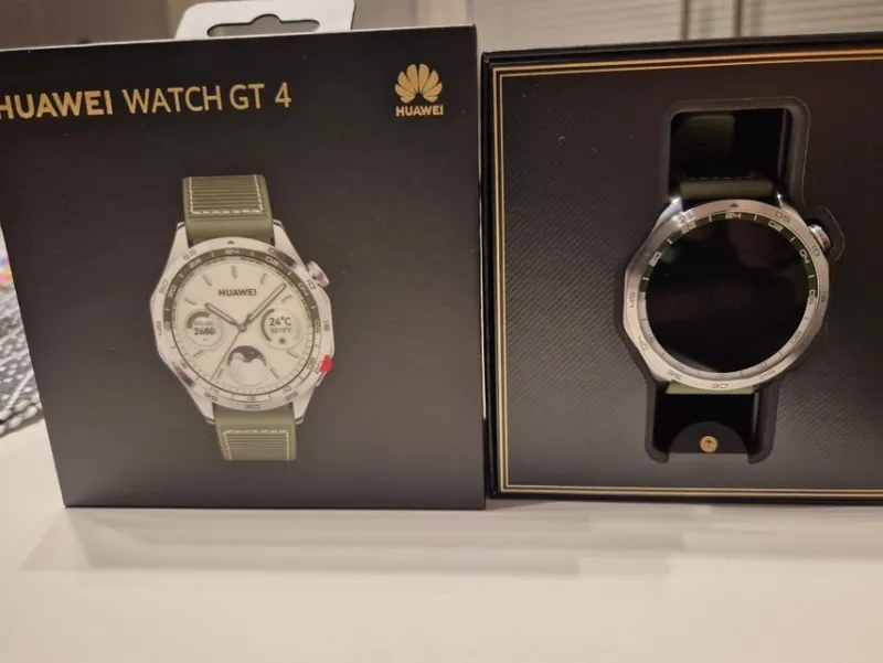 Tradera Smartwatches<Huawei Watch GT 4 - Militärgrön