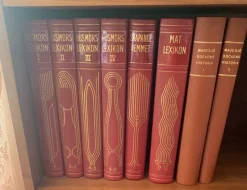 Tradera Husbordslexikon I-IV + Skapade hemmet + Matlexikon + Madesjö sockens historia> Uppslagsverk & Lexikon