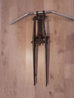 Tradera Husqvarna framgaffel med styre^ Motorcyklar & Delar