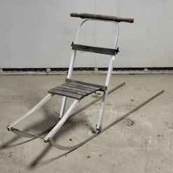 Tradera Övrig Sport & Fritid<Ihopfällbar - Spark i trä & metall - Snöspark - Ljusdalssparken