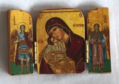 Tradera Ikon med fina färger 3-delad.> Ikoner & Religiösa Föremål