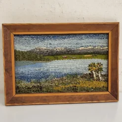 Tradera Inramad textiltavla - Väggvävnad^ Övrig Konst