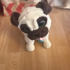 Tradera Interaktiv hund - söt och gosig!> Robotleksaker & Robotdjur