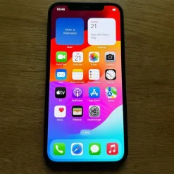 Tradera Mobiltelefoner<iPhone 12 64gb bra skick!