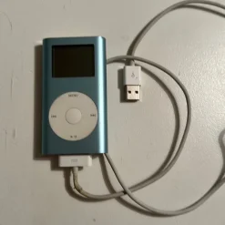 Tradera iPod Shuffle^ Mp3 & Mp4-spelare