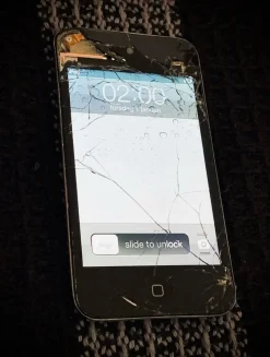 Tradera iPod touch 8GB 4th generation^ Mp3 & Mp4-spelare