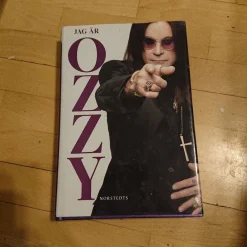 Tradera Jag är Ozzy - Ozzy Osbourne ( black sabbath)^ Musiktidningar & Litteratur