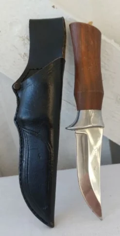 Tradera Knivar & Svärd<Jaktkniv Samlarkniv Brusletto Geilo Norge.