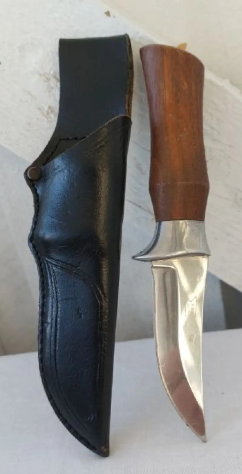 Tradera Knivar & Svärd<Jaktkniv Samlarkniv Brusletto Geilo Norge.