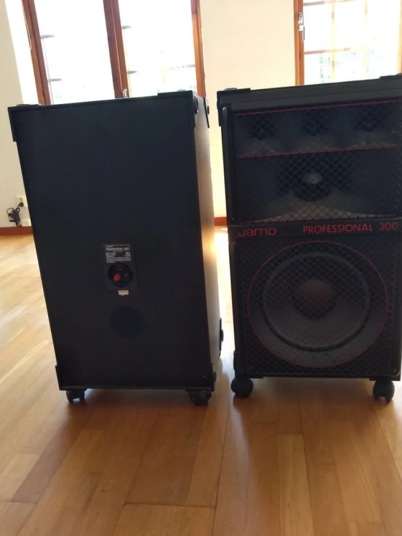 Tradera Jamo Professional 300 högtalare^ Högtalare