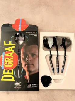 Tradera Dart<Jeffrey de Graaf Generation One - Target Dartpilar
