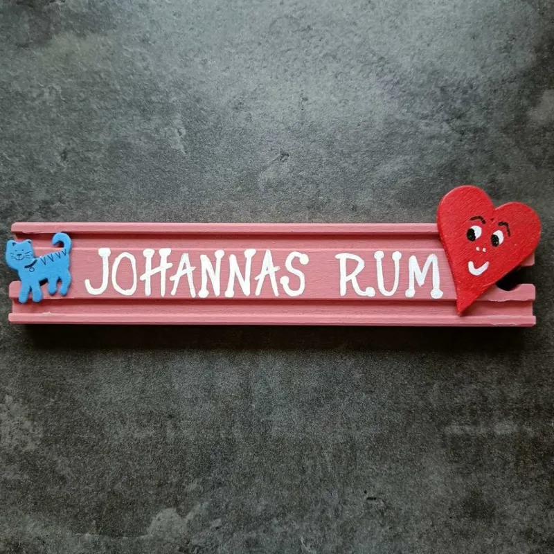 Tradera Johannas Rum Träskylt Namnskylt Dörrskylt> Inredning Barnrum