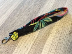 Tradera JOSEF FRANK UNDER EKVATORN FIRMA SVENSKT TENN NYCKELBAND NYCKELHÅLLARE> Nyckelringar & Nyckelfodral