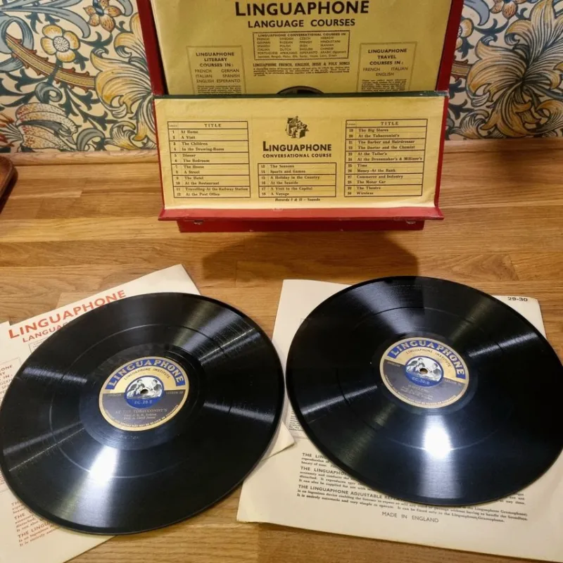 Tradera J.R.R. Tolkien, Linguaphone Conversational Course> Ljudböcker & Språkkurser