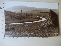 Tradera Världen Utom Norden<Judges Ltd Hastings :The Road To Birling Gap No 1057 vykort England