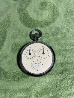 Tradera Junghans Stopur^ Tidtagarur