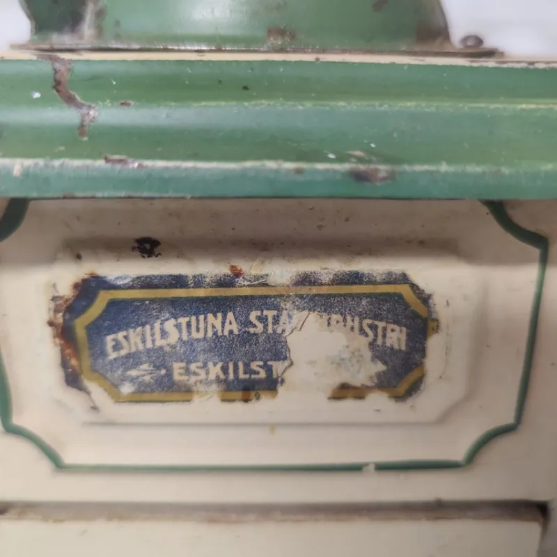 Tradera Kaffekvarn> Antikviteter