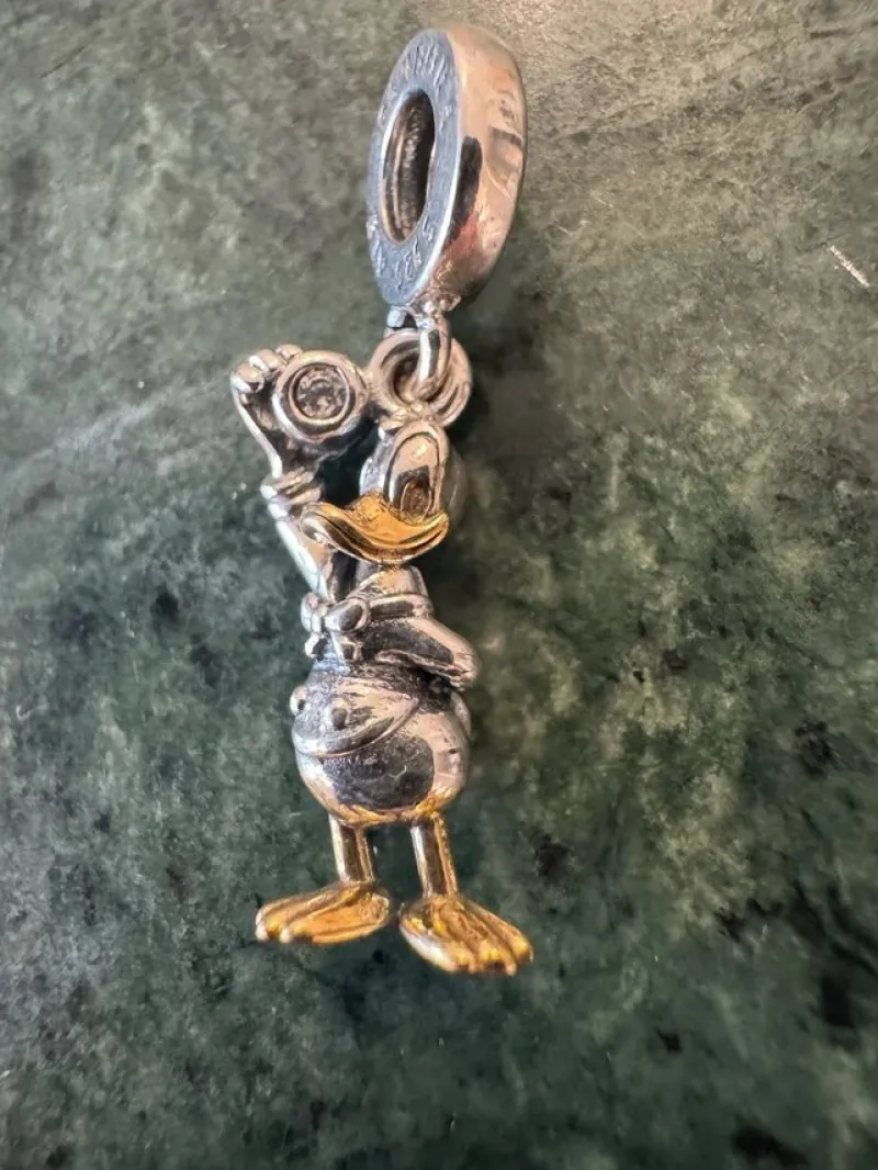 Tradera Övriga Smycken<Kalle Anka Disney 100th Anniversary Från Pandora