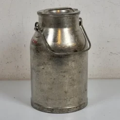 Tradera Kanna i metall med lock - Metallkanna - Mjölkkanna - Mjölkspann - Allmoge> Allmoge