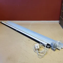 Tradera Kingpin screens projektorduk - Motorstryd^ Projektorer