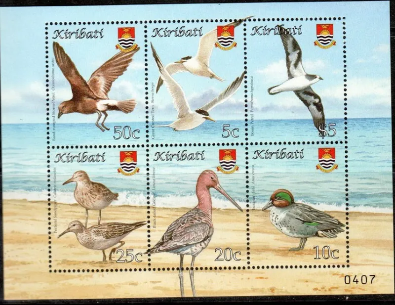 Tradera KIRIBATI - VACKRA FÅGLAR**^ Oceanien