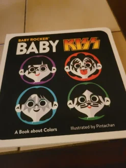 Tradera KISS Baby: En bok om färger> Biografier & Memoarer
